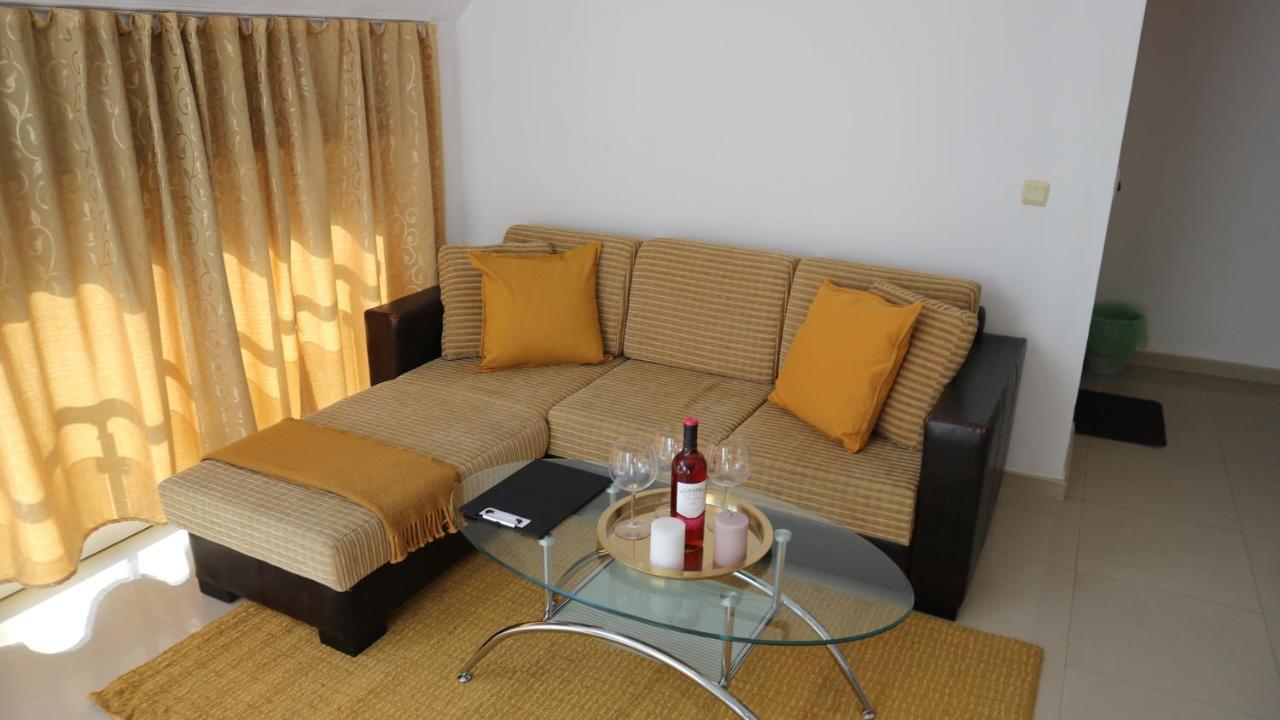 צרבו Villa Viktoria Studios מראה חיצוני תמונה