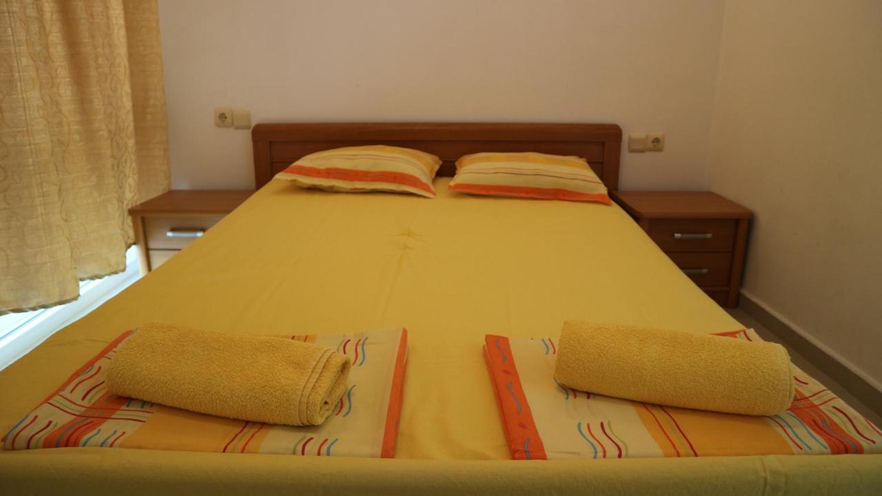 צרבו Villa Viktoria Studios מראה חיצוני תמונה