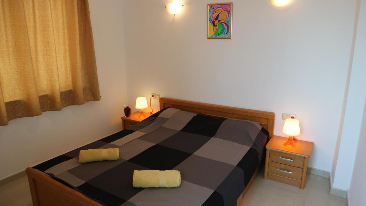 צרבו Villa Viktoria Studios מראה חיצוני תמונה