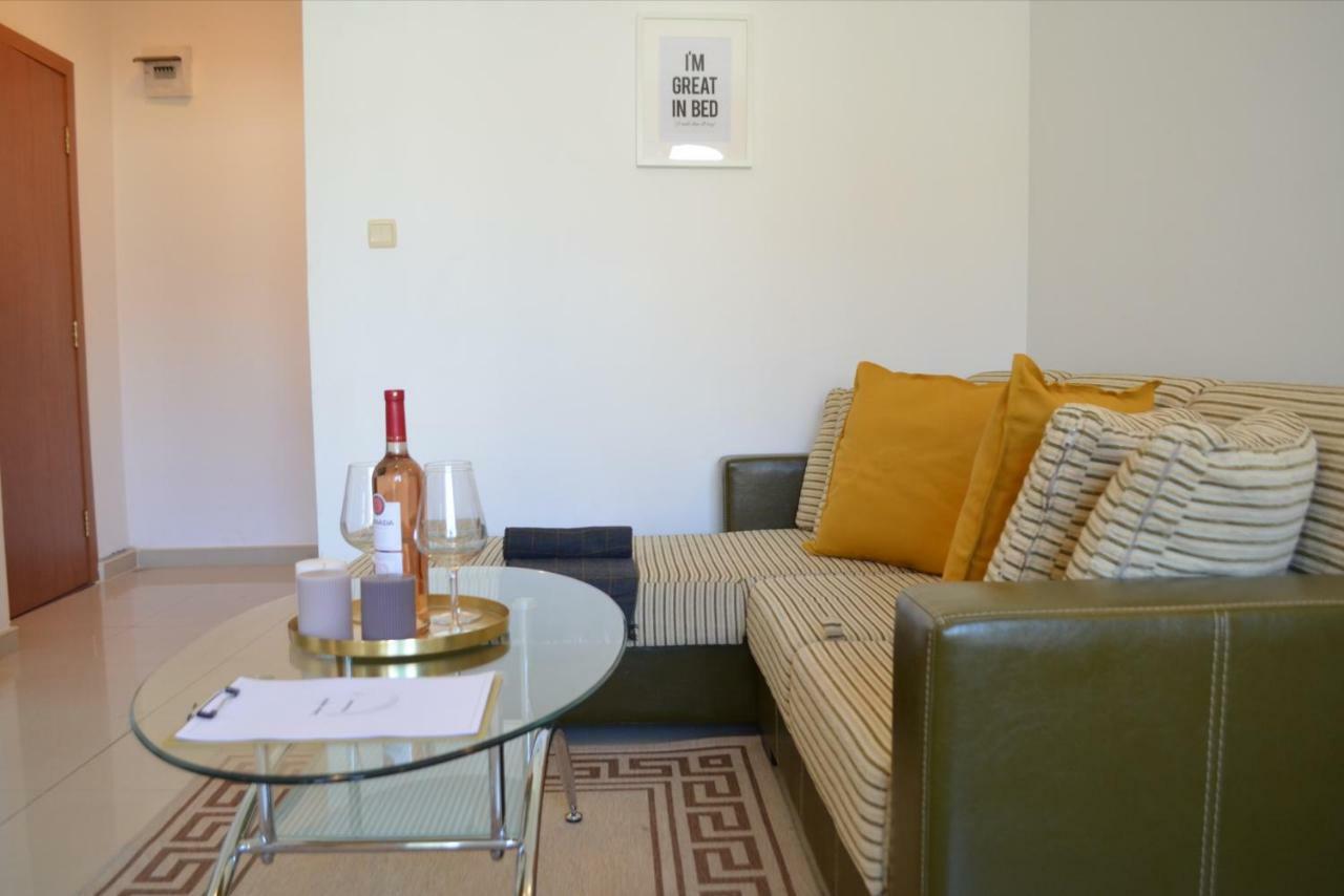 צרבו Villa Viktoria Studios מראה חיצוני תמונה