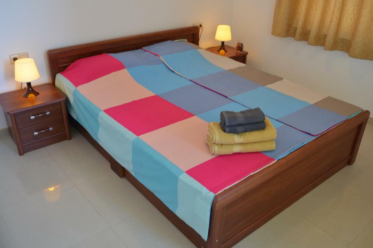 צרבו Villa Viktoria Studios מראה חיצוני תמונה